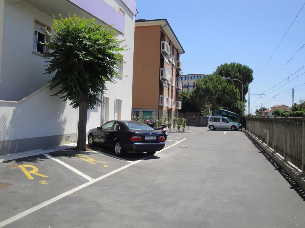 Aparthotel La Nave 3*